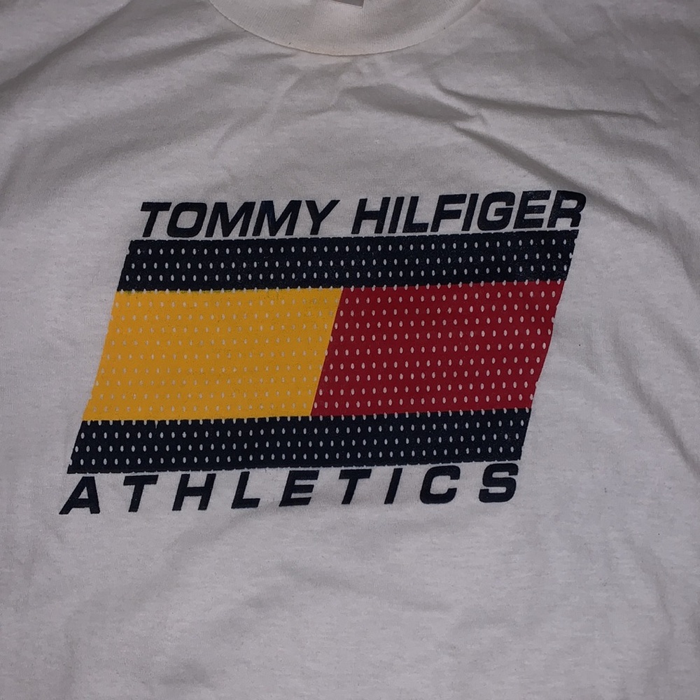 Tommy Hilfiger - vintage tshirt